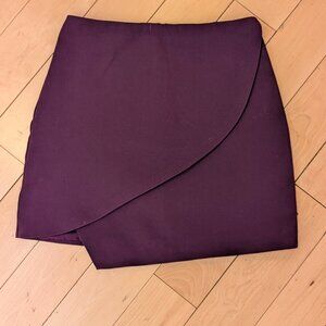 MOVING SALE Alice + Olivia Mini Skirt Women's Size 2 Purple